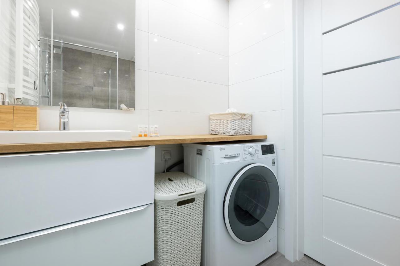 Apartamenty Platany Z Parkingiem By Noclegi Renters Kolobrzeg Exterior photo